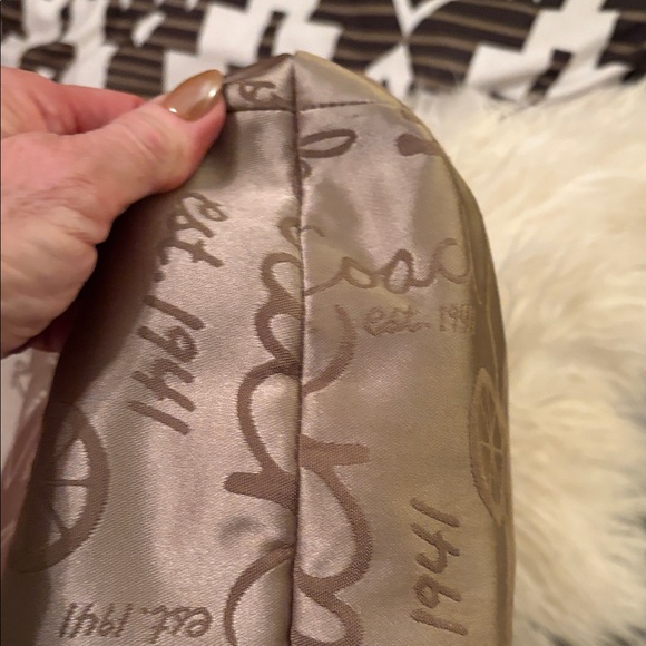 Coach Tan Shoulder Bag with Horse-Drawn Carriage Print - Picture 6 of 12